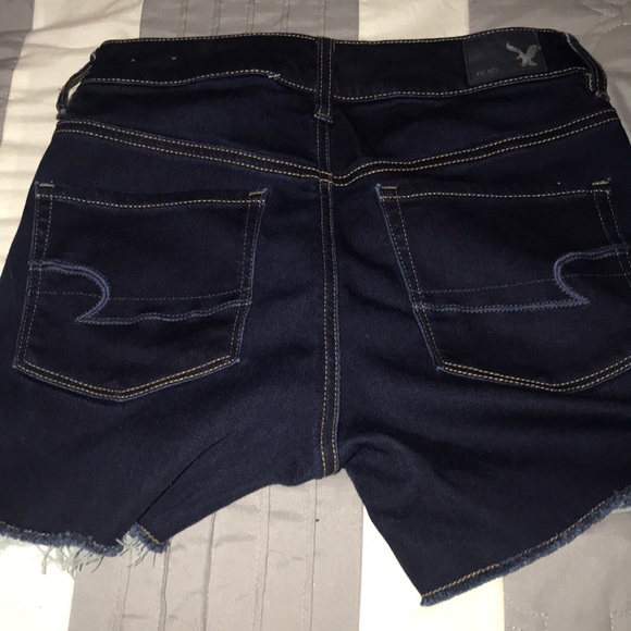 Shorts - Picture 3 of 3